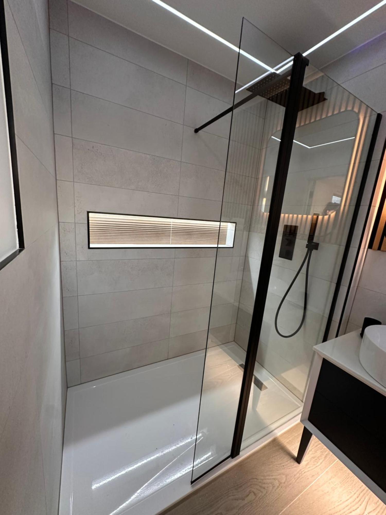 R5 - Luxury Private Ensuite Self-Contained Room - Newly Renovated Halesowen Bagian luar foto